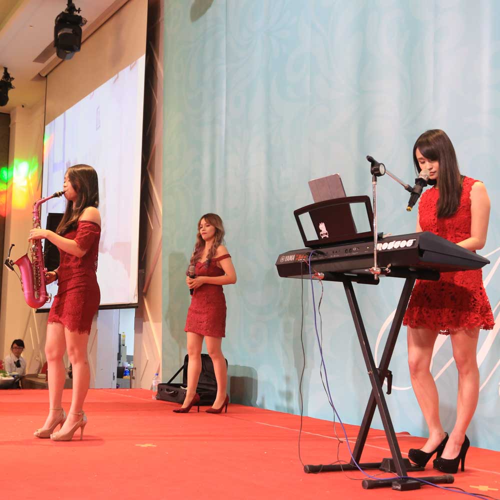 婚禮樂團表演